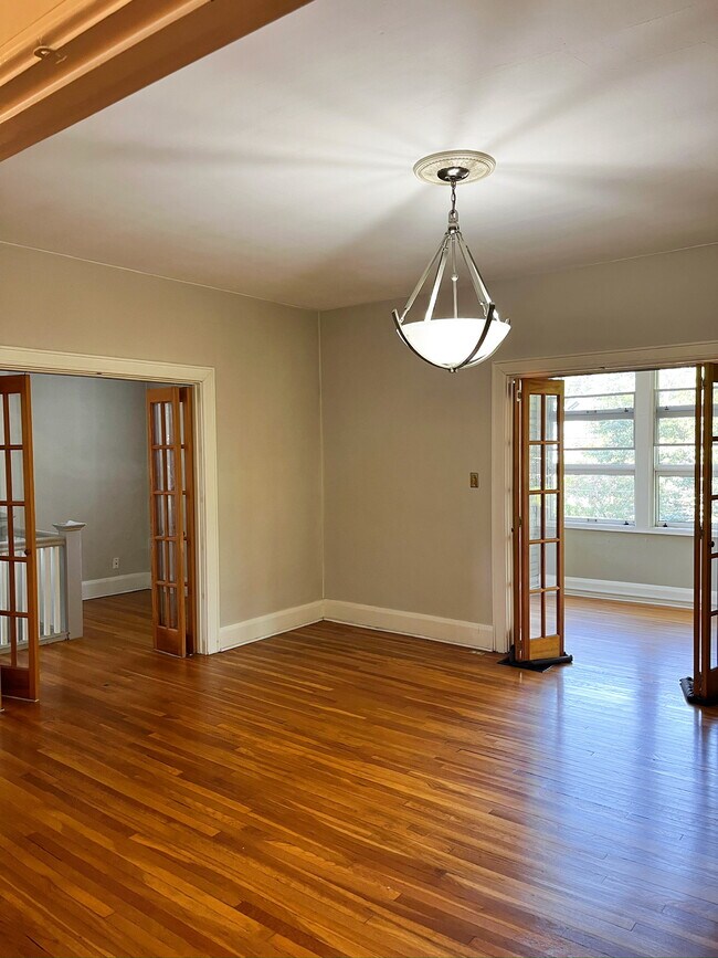 Great Room View 2 - 1346 Delta Ave Unit Second Floor
