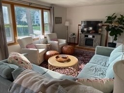 Photo - 2 Marigold Ave