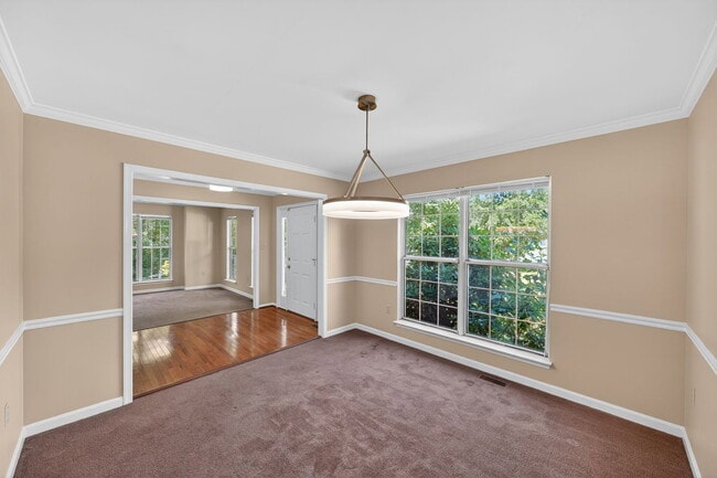 Photo - 3006 Freedom Ct N