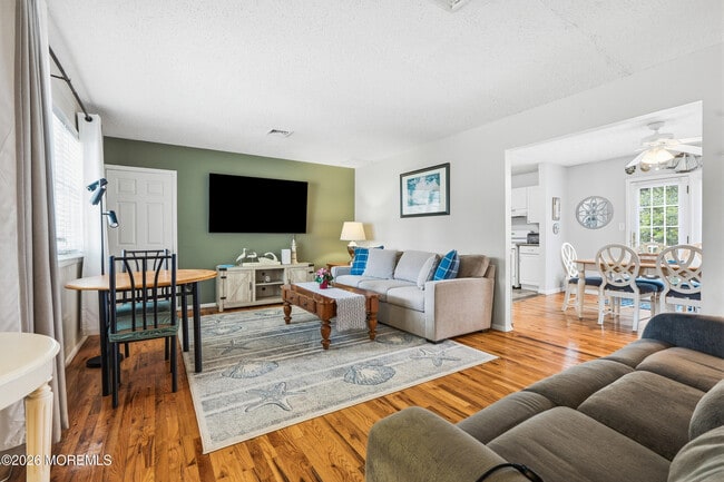 81 Berry Pl