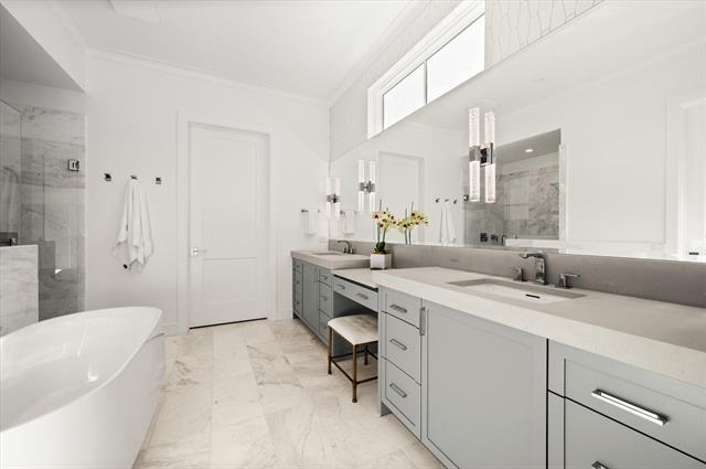 Photo - 2955 Sunset Blvd