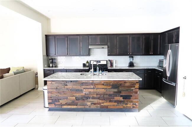 Photo - 1710 Frontier Valley Dr