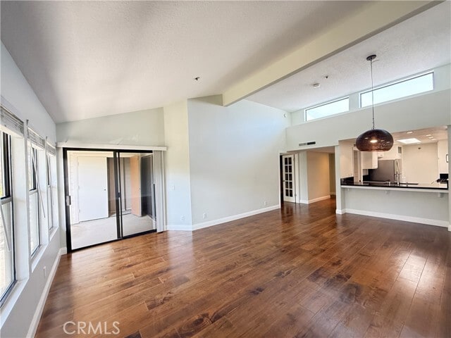 Photo - 260 Cagney Ln Unidad 317