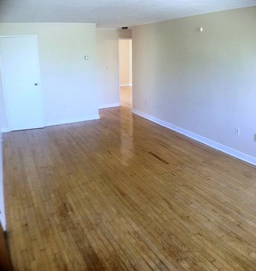 Building Photo - 222 Summit St Rental