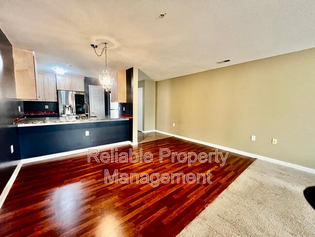 Photo - 203 Sturbridge Dr