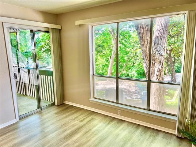 Building Photo - 4859 Cedar Springs Rd Unit 257 Rental