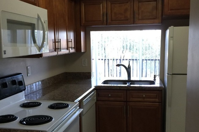 Photo - 9431 SW 4th St Unit 304