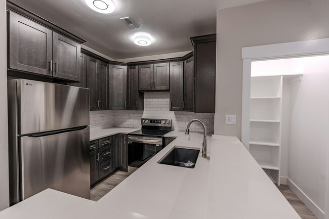 Photo - 67 S Main St Apartment Unit #402 Type C