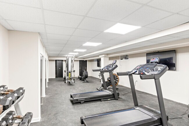 Photo - Montclair Gardens