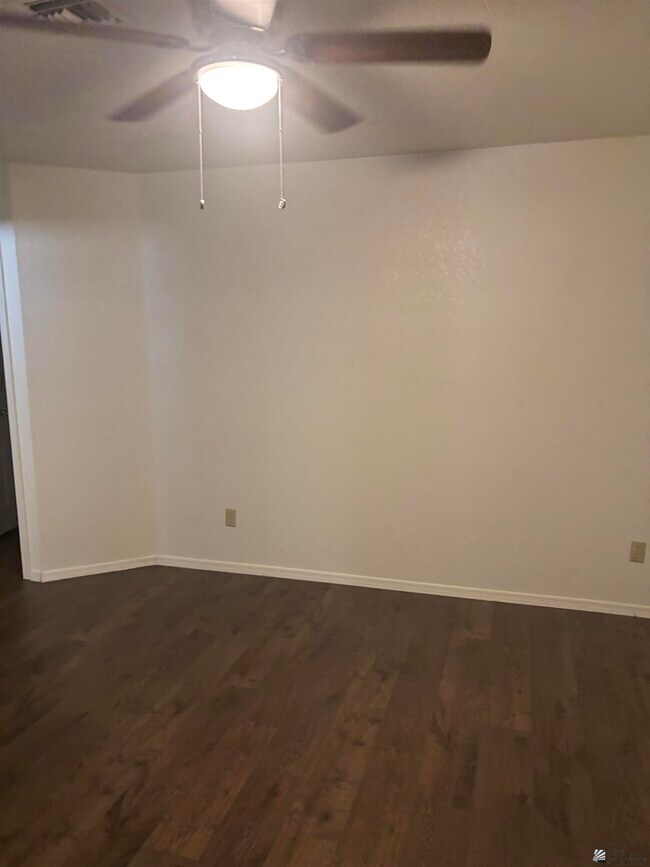 Photo - 2605 W 12th Pl