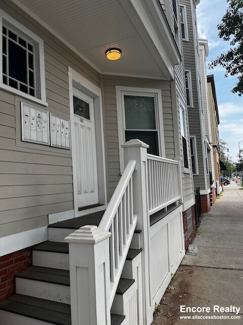 Photo - 167 Hampshire St Unit 8