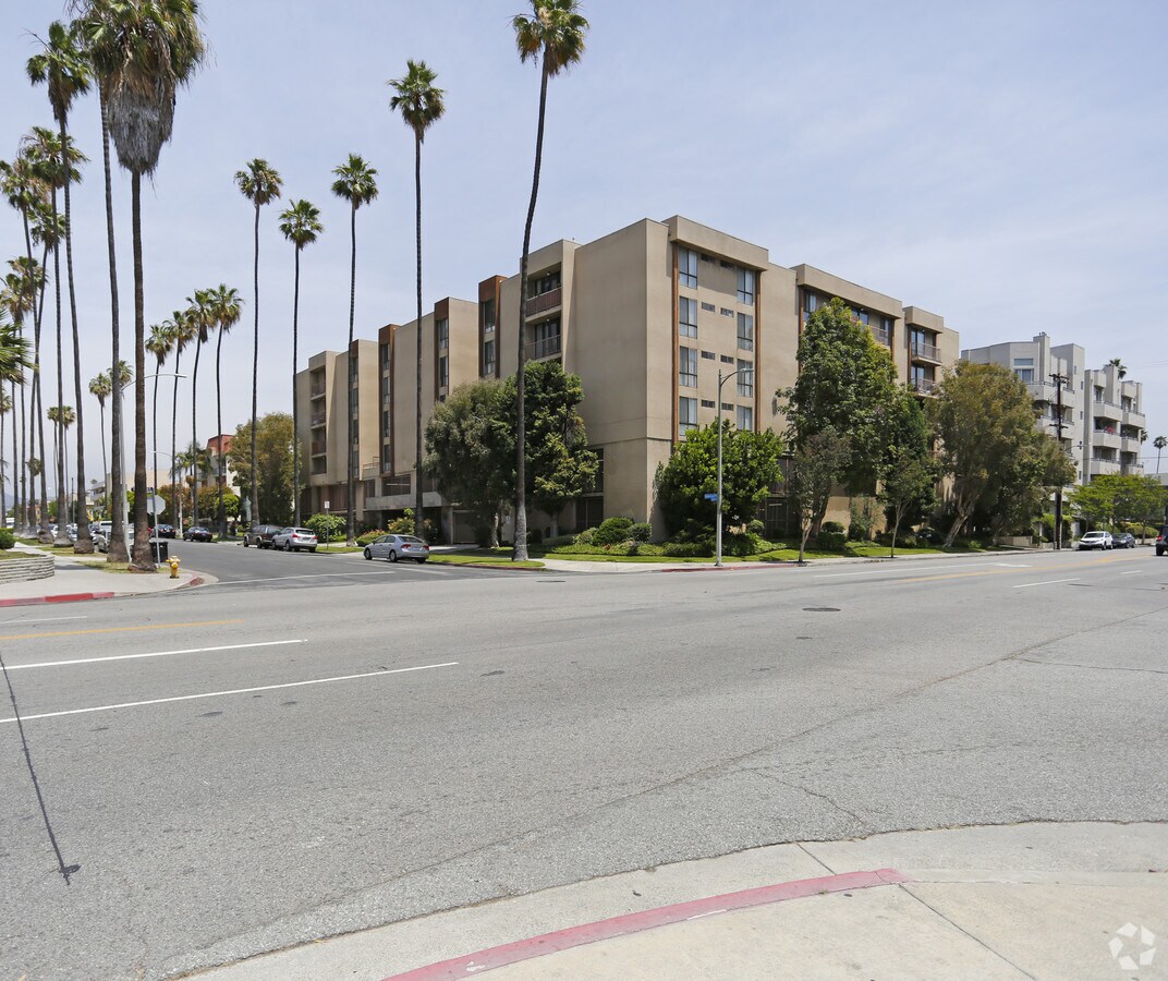 Park Gramercy - Park Gramercy Apartments