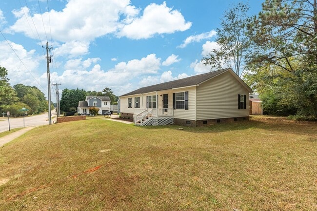 Photo - Charming 4 bedroom home in South Raleigh!