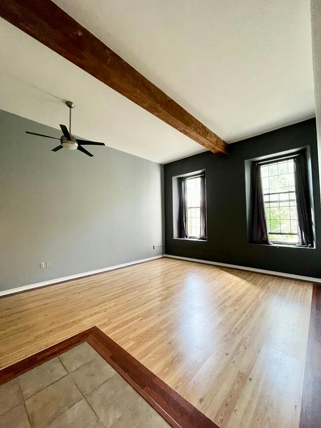 Photo - 15 Higgins St Unit 219
