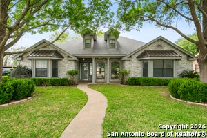 Photo - 109 Weeping Willow