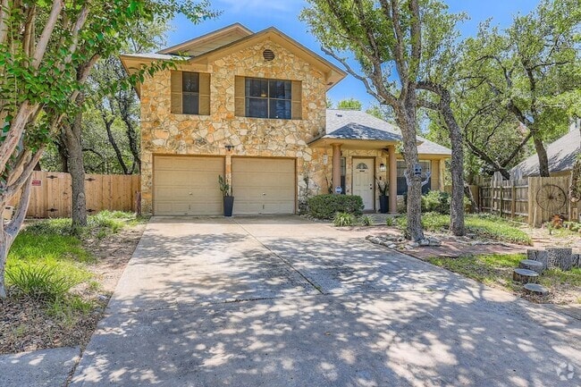 Building Photo - 7301 Saralee Trail Rental