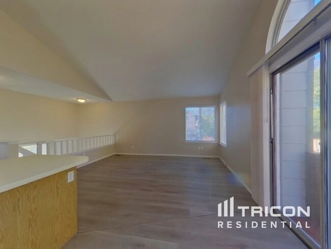 Photo - 6385 Nassau Ct