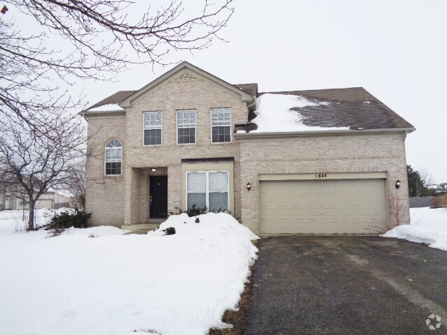 Building Photo - 1844 Courtwright Dr Rental