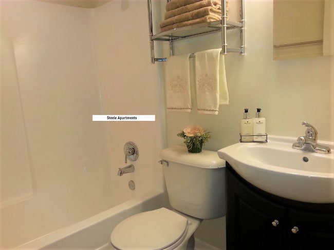Photo - 807 N 45th St Unit 2