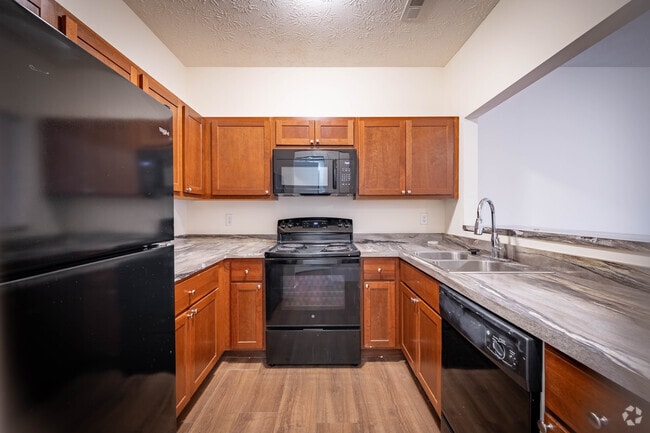 1BR, 1BA - 850SF - Kitchen
