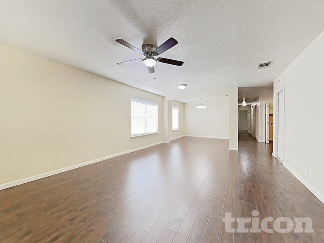 Photo - 9607 Kennebec Way