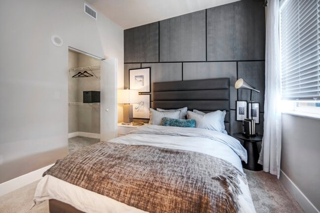 Miro Brickell