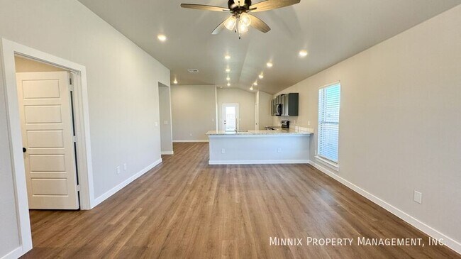 Photo - 2136 Kokomo Ave