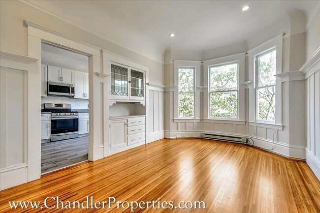 Photo - Bright & Sunny 2 Bedroom Flat with On-Site Laundry | Small Bonus Space Unit 1103