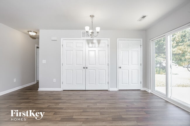 Photo - 24 Rocks Edge Ln