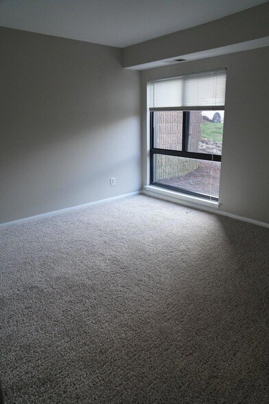 Photo - 6093 Majors Ln