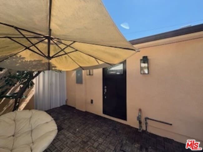 Building Photo - 5151 Nagle Ave Rental
