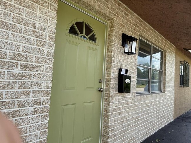 Photo - 602 NE 38th St