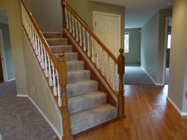 Photo - 12606 NE 37th Ct