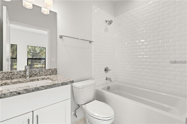 Photo - 4810 W McElroy Ave