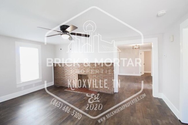 Photo - 404 E Emerald Ave