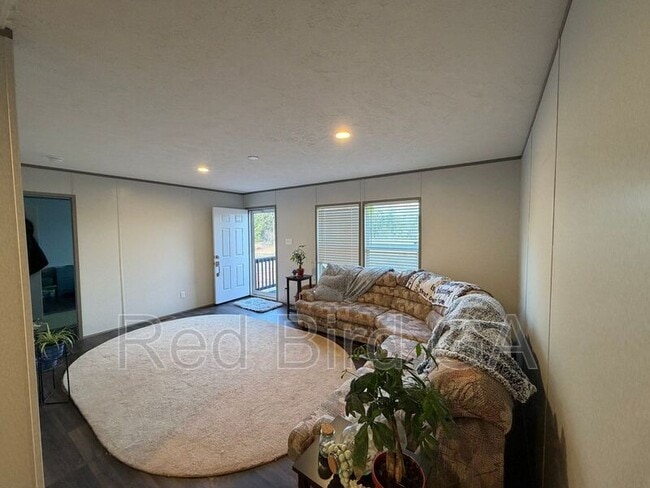 Photo - 2944 Jones Chapel Rd