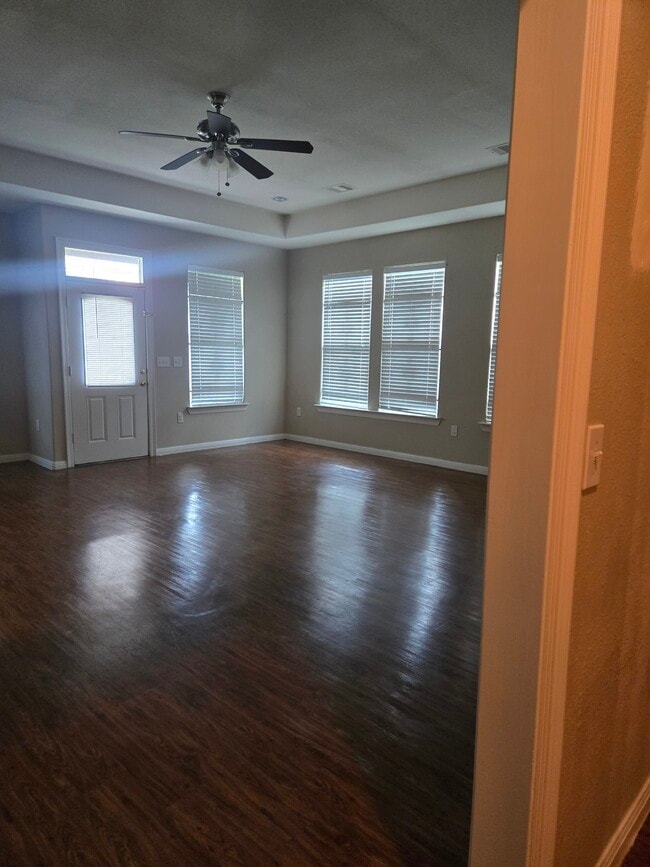 Photo - 1025 Porter St