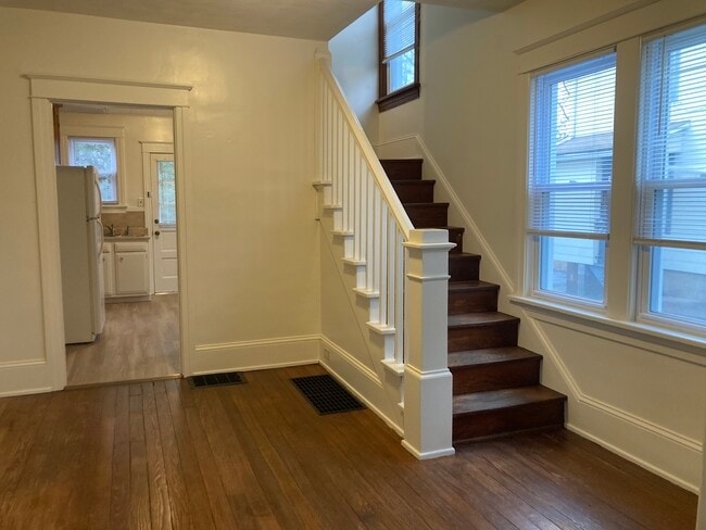 Photo - 117 N Montour St Unidad 117