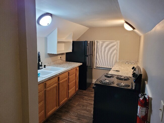 Photo - 1010 N Pine St Unidad B