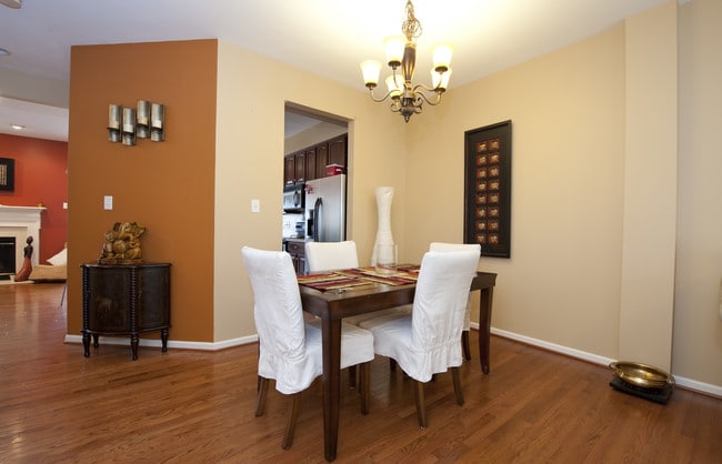 Dining Area - 78 N Savanna Dr