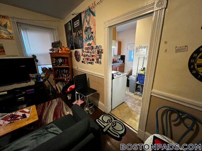 Photo - 71 S Huntington Ave Unidad 2