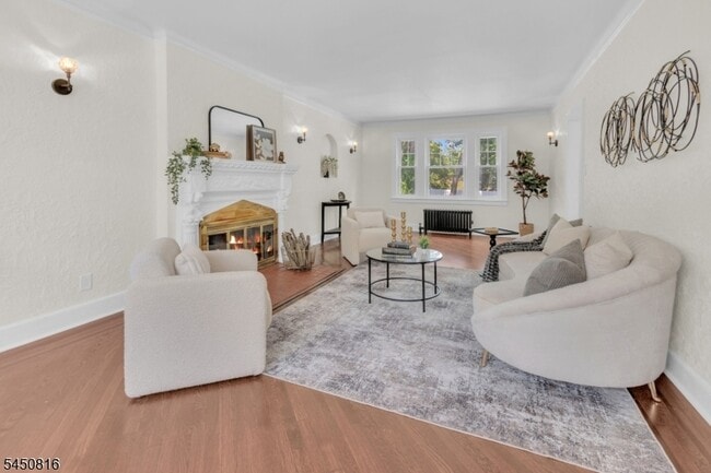 Photo - 153 Clairmont Terrace