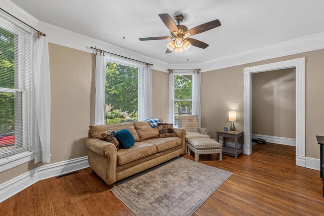 Photo - 3257 N Newhall St