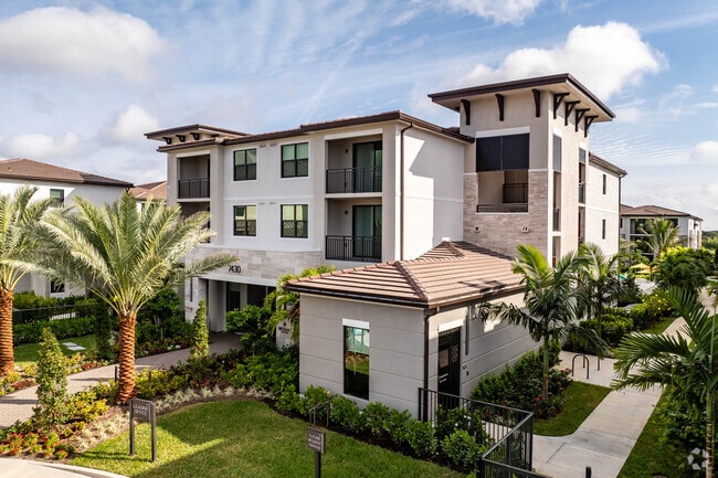 Photo - Mosaic Palms