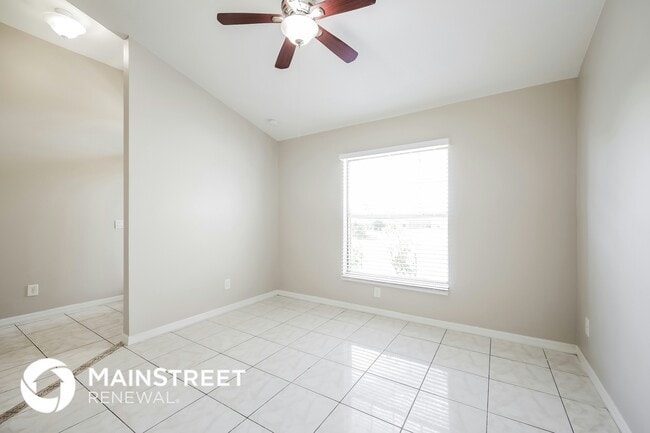 Photo - 2803 64th St W