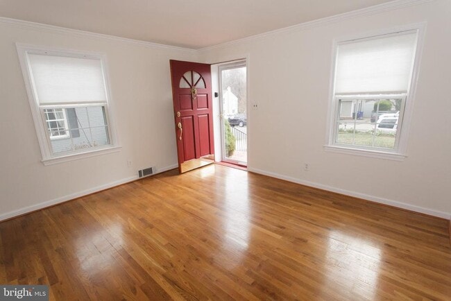 Photo - 1419 N Longfellow St