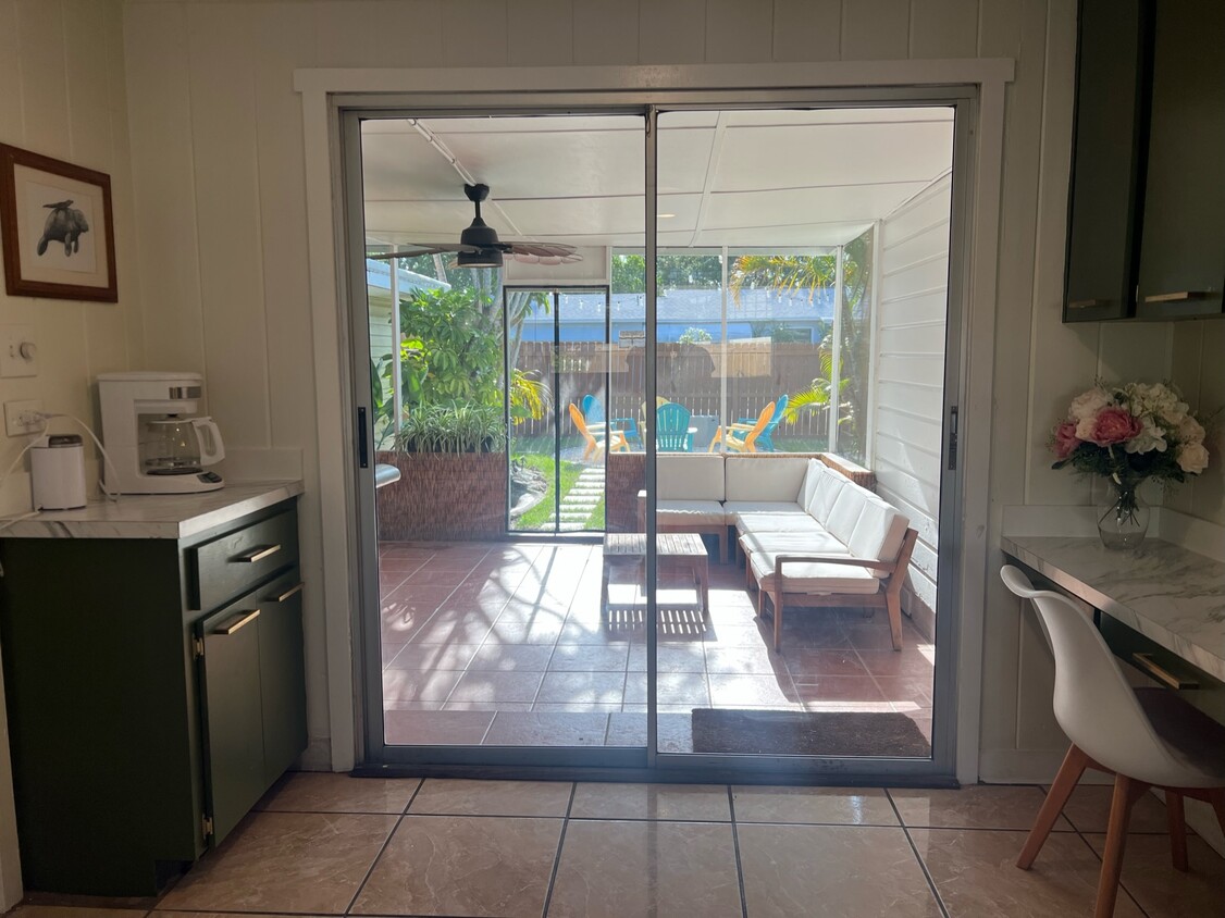 Photo - 4801 13th Ave N (St Petersburg, FL)