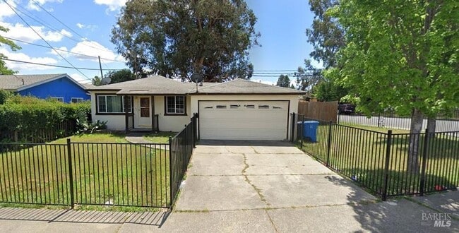 Building Photo - 101 Mark Ave