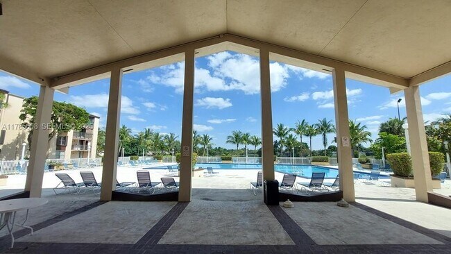 Photo - 14211 N Kendall Dr Unit 212E