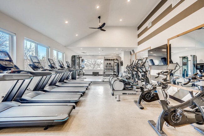 Gimnasio abierto las 24 horas - Waterford Cherry Creek
